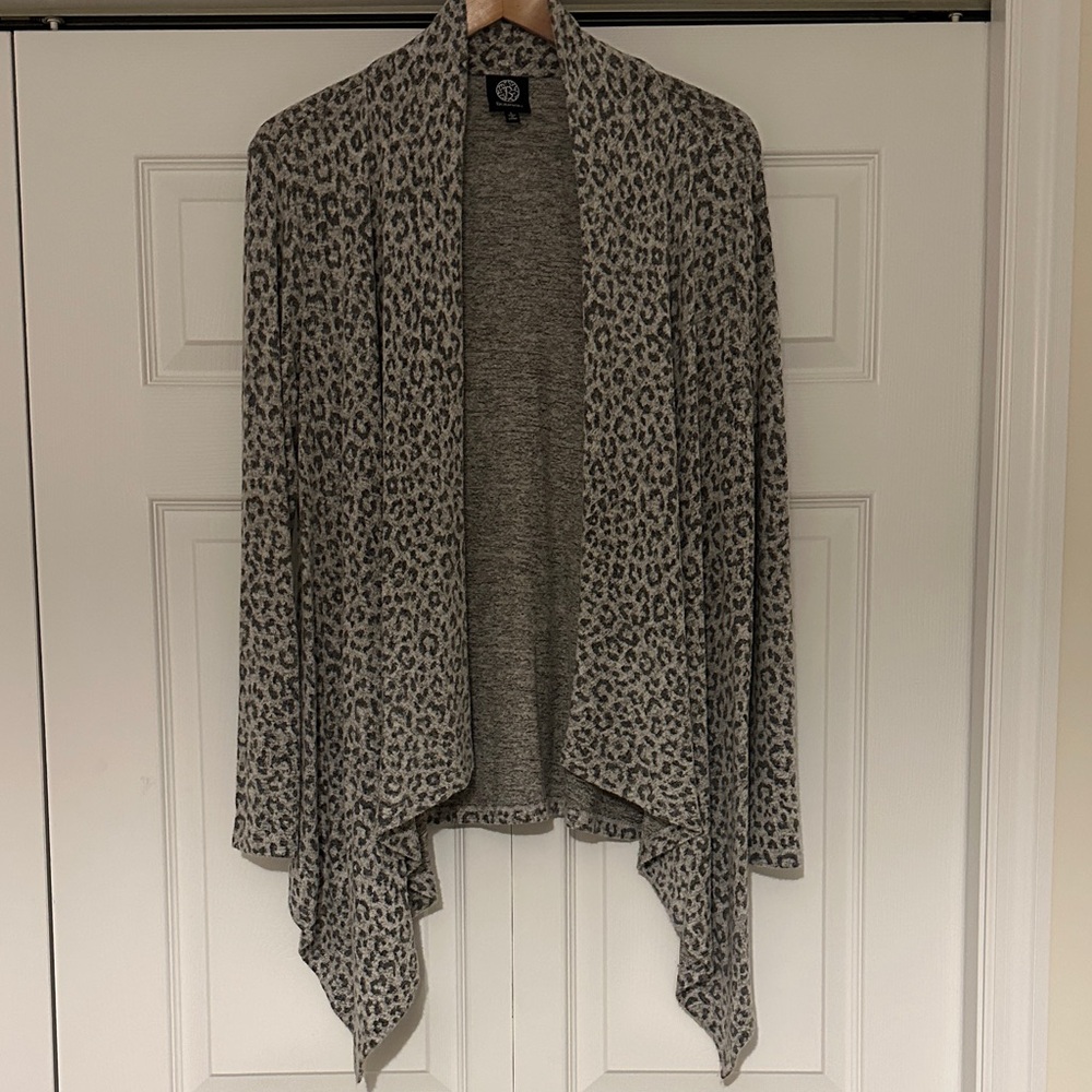Large Bobeau Leopard Print Open Front Cardigan